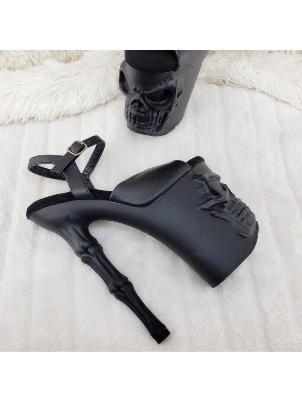Skull & Bones Platform 8" Heels Pole Shoes - Picture 8 of 14